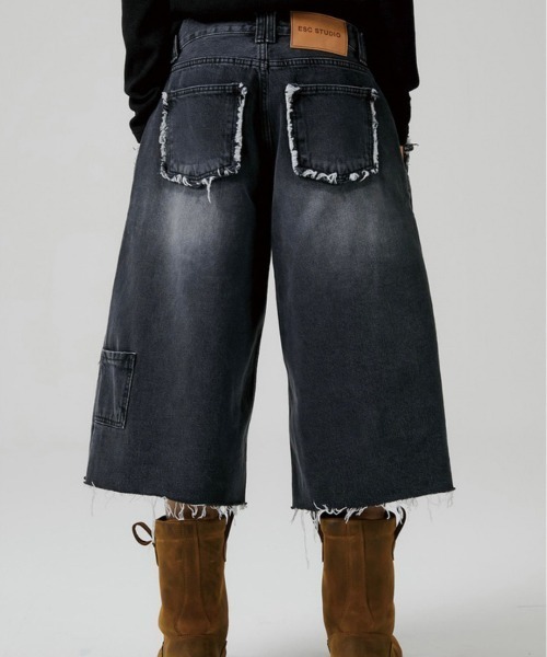 ESC STUDIO(イーエスシースタジオ)の「【ESC STUDIO/イーエスシースタジオ】washing denim culotte pants / デニムパンツ ジーンズ ワイドデニム(デニムパンツ・メンズ・ブラック・1/2)」の15枚目の写真