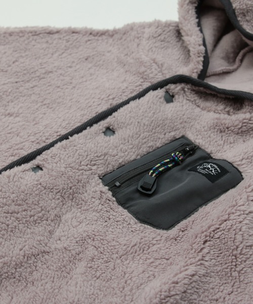 chil2（チルツー）の「ふわもこボアポンチョ（ポンチョ・キッズ・ピンク/オフホワイト/ブラック/ベージュ/カーキ・100cm/90cm/80ｃｍ）」の17枚目の写真