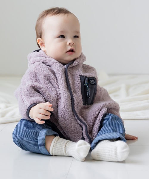 chil2（チルツー）の「ふわもこボアポンチョ（ポンチョ・キッズ・ピンク/オフホワイト/ブラック/ベージュ/カーキ・100cm/90cm/80ｃｍ）」の9枚目の写真