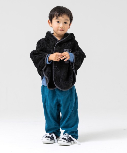 chil2（チルツー）の「ふわもこボアポンチョ（ポンチョ・キッズ・ピンク/オフホワイト/ブラック/ベージュ/カーキ・100cm/90cm/80ｃｍ）」の7枚目の写真