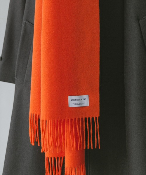 URBAN RESEARCH DOORS（アーバンリサーチドアーズ）の「カシミヤブレンド マフラー（マフラー・メンズ・チャコールグレー/グリーン/モカ/オレンジ・-）」の4枚目の写真
