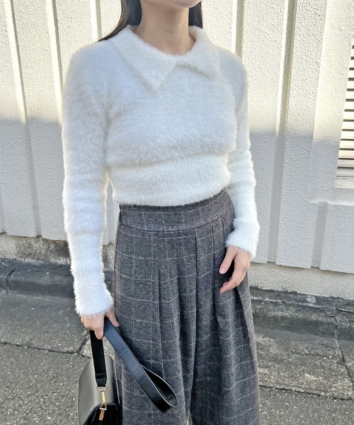 Jewelobe(ジュエローブ)の「衿付きシャギーニットプルオーバー(ニット/セーター・レディース・グリーン/ホワイト/ベージュ/パープル・FREE)」の1枚目の写真