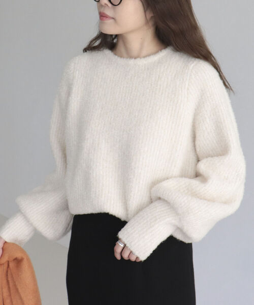 fredy emue（フレディエミュ）の「ふわふわクルーネックニット（ニット/セーター・レディース・オフホワイト/チャコールグレー/ブルー・38）」の14枚目の写真
