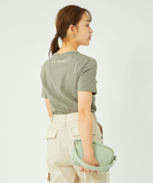 PETIT BATEAU(プチバトー)の「【別注】<PETIT BATEAU>バック プリント ショートスリーブ Tシャツ(Tシャツ/カットソー・レディース・オフホワイト/オリーブ/ブラック/その他1・FREE)」の13枚目の写真