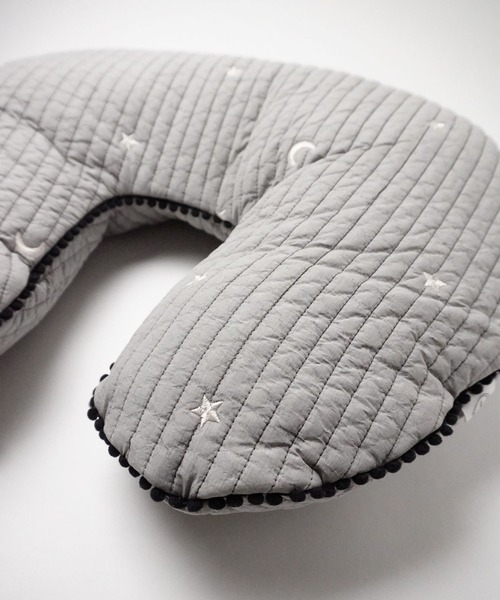 【tahtinen】Babyクッション STAR（クッション/クッションカバー）｜GLOBAL FORME CONCRETE（グローバルフォルムコンクリート）