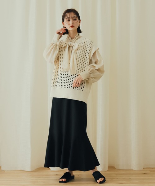 SENSE OF PLACE by URBAN RESEARCH(センスオブプレイスバイアーバンリサーチ)の「サテンストレッチミュール(サンダル・レディース・ブラック/グリーン/アイボリー/ベージュ・LARGE/MEDIUM/SMALL)」の7枚目の写真