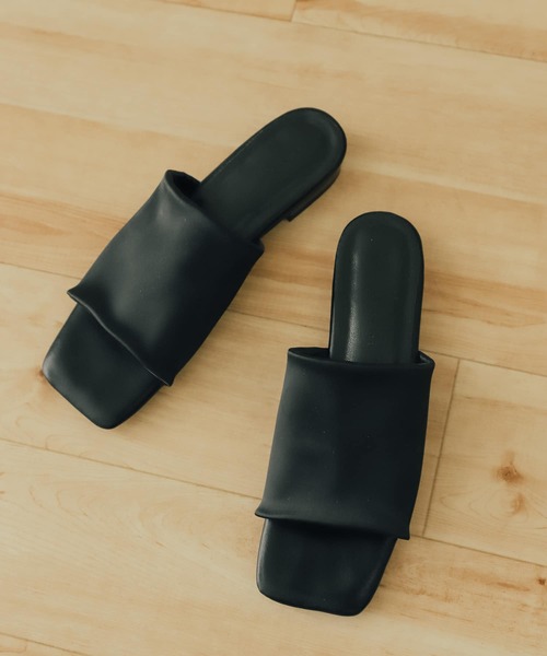 SENSE OF PLACE by URBAN RESEARCH(センスオブプレイスバイアーバンリサーチ)の「サテンストレッチミュール(サンダル・レディース・ブラック/グリーン/アイボリー/ベージュ・LARGE/MEDIUM/SMALL)」の13枚目の写真