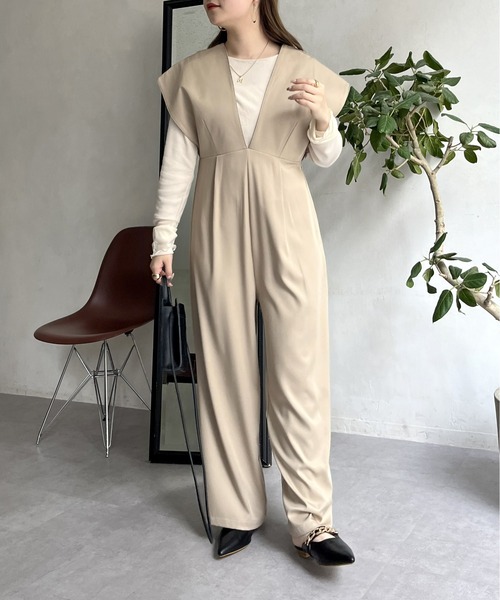 prose verse（プロズヴェール）の「深Vネックオールインワン（つなぎ/オールインワン・レディース・ブラック/ベージュ・ﾌﾘ-）」の18枚目の写真