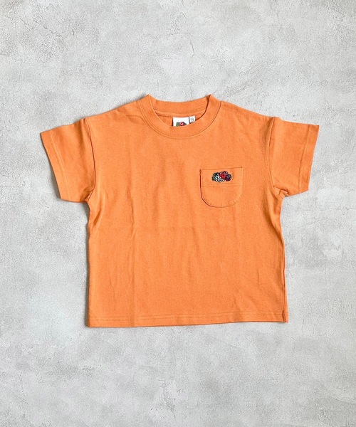 FRUIT OF THE LOOM（フルーツオブザルーム）の「【FRUIT OF THE LOOM】半袖ポケットティー(80～160cm)（Tシャツ/カットソー・キッズ・チャコール/オレンジ/パープル/ピンク/グリーン/エメラルド/杢グレー/オフホワイト・80/90/95/100/110/120/130/140/150/160）」の8枚目の写真