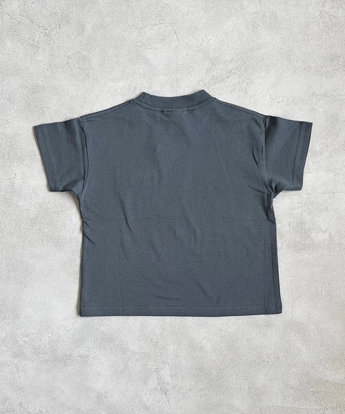 FRUIT OF THE LOOM（フルーツオブザルーム）の「【FRUIT OF THE LOOM】半袖ポケットティー(80～160cm)（Tシャツ/カットソー・キッズ・チャコール/オレンジ/パープル/ピンク/グリーン/エメラルド/杢グレー/オフホワイト・80/90/95/100/110/120/130/140/150/160）」の9枚目の写真