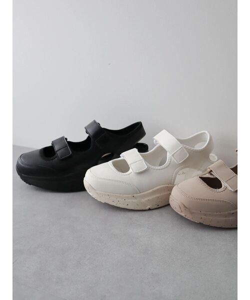 Green Parks(グリーンパークス)の「・rich blue ベルクロスニーカー(スニーカー・レディース・アイボリー/ベージュ/ブラック・M/S/L/LL)」の19枚目の写真