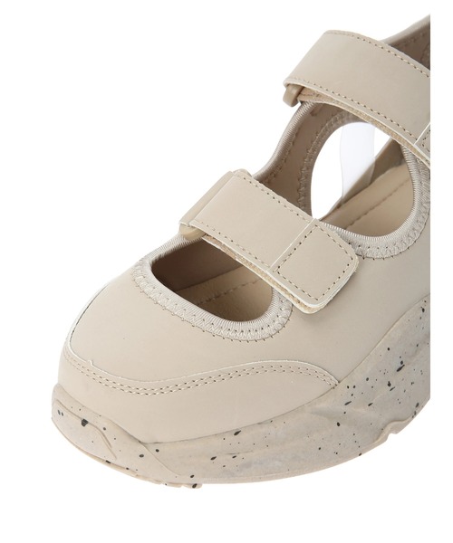 Green Parks(グリーンパークス)の「・rich blue ベルクロスニーカー(スニーカー・レディース・アイボリー/ベージュ/ブラック・M/S/L/LL)」の11枚目の写真