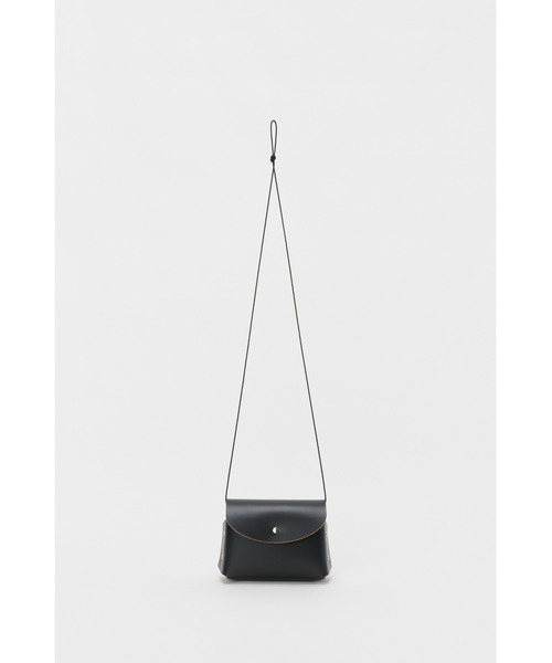 Hender Scheme（エンダースキーマ）の「assemble borsetta wide（ショルダーバッグ・メンズ・ホワイト/ベージュ/ブラック/グリーン系その他/モカ・FREE）」の2枚目の写真