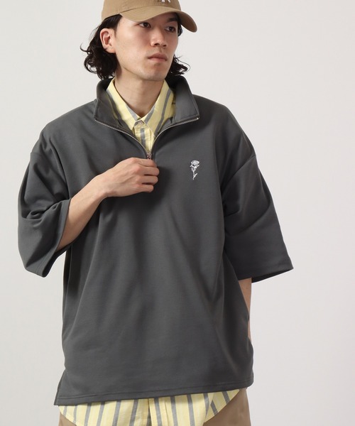 SUGGESTION(サジェッション)の「SUGGESTION ハーフジップスタンドポンチ半袖シャツ(Tシャツ/カットソー・メンズ・ブラック/ホワイト/チャコール・L/M)」の3枚目の写真