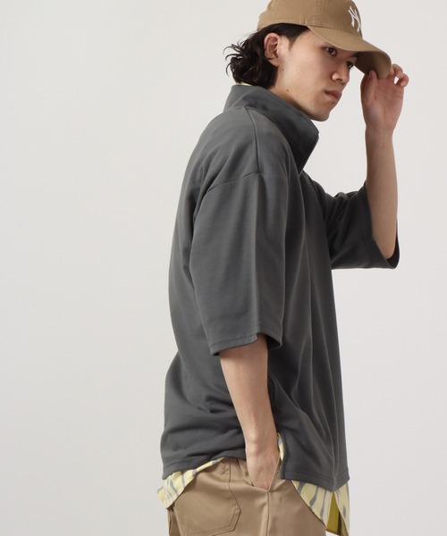 SUGGESTION(サジェッション)の「SUGGESTION ハーフジップスタンドポンチ半袖シャツ(Tシャツ/カットソー・メンズ・ブラック/ホワイト/チャコール・L/M)」の21枚目の写真