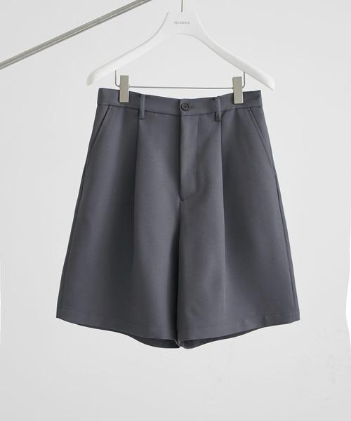 STUDIOUS（ステュディオス）の「【WEB限定】EASY CHINO SHORT PANTS（スラックス・メンズ・ブラック/ベージュ/ダークグレー・1/2）」の3枚目の写真