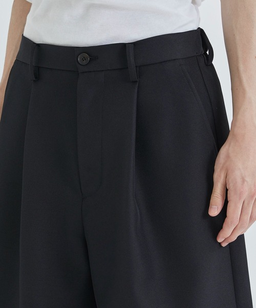 STUDIOUS（ステュディオス）の「【WEB限定】EASY CHINO SHORT PANTS（スラックス・メンズ・ブラック/ベージュ/ダークグレー・1/2）」の11枚目の写真
