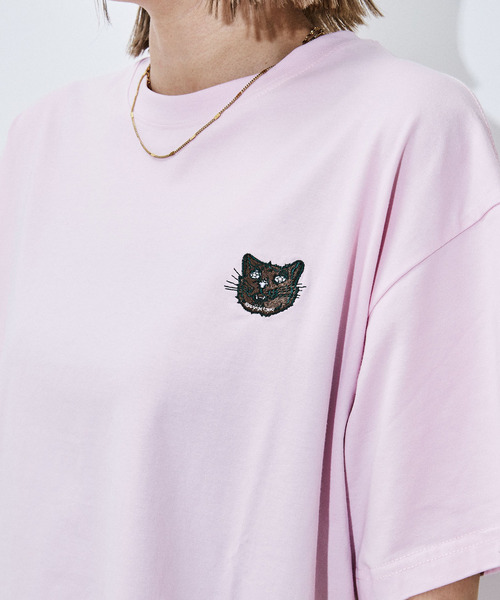 CONVERSE TOKYO - ネコ刺繍TEE  CONVERSE TOKYO CONVERSE TOKYO（コンバーストウキョウ）の「ネコ刺繍TEE（T