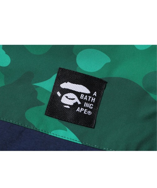 A BATHING APE(アベイシングエイプ)の「COLOR CAMO HOODIE JACKET JR(ナイロンジャケット・キッズ・グリーン/パープル・150)」の5枚目の写真