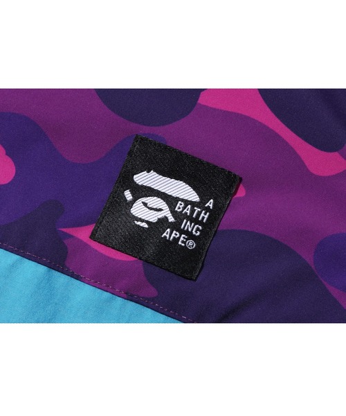 A BATHING APE(アベイシングエイプ)の「COLOR CAMO HOODIE JACKET JR(ナイロンジャケット・キッズ・グリーン/パープル・150)」の3枚目の写真