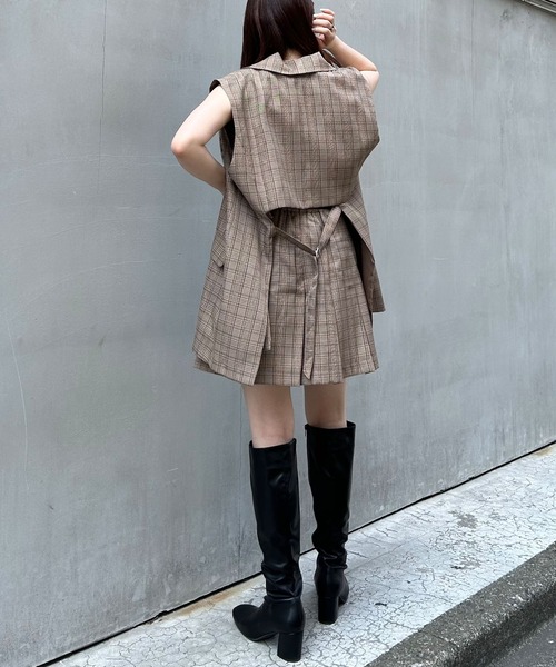 INGNI（イング）の「Backオープンベスト(セットアップ対応)（ベスト・レディース・ブラック/グレー/ブラウン系その他2・M）」の22枚目の写真