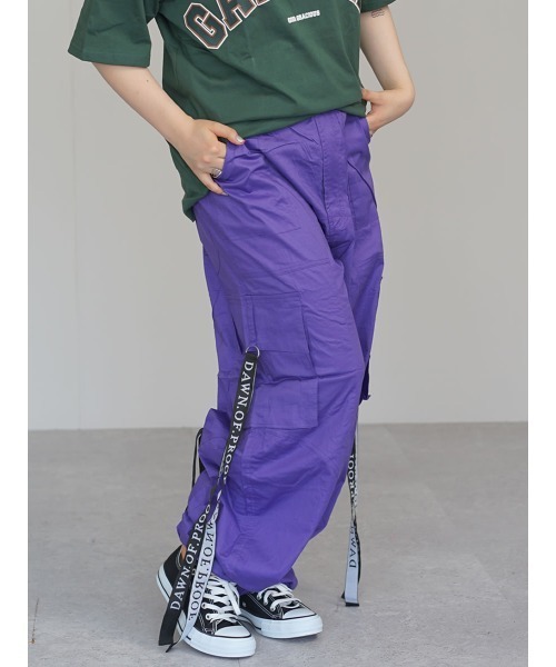 Auntie Rosa(アンティローザ)の「ルーズフィットウルトラライトストレッチカーゴパンツ(カーゴパンツ・レディース・ライトピンク/エメラルド/スカイブルー/パープル/ブルー・XX-LARGE/X-LARGE)」の22枚目の写真