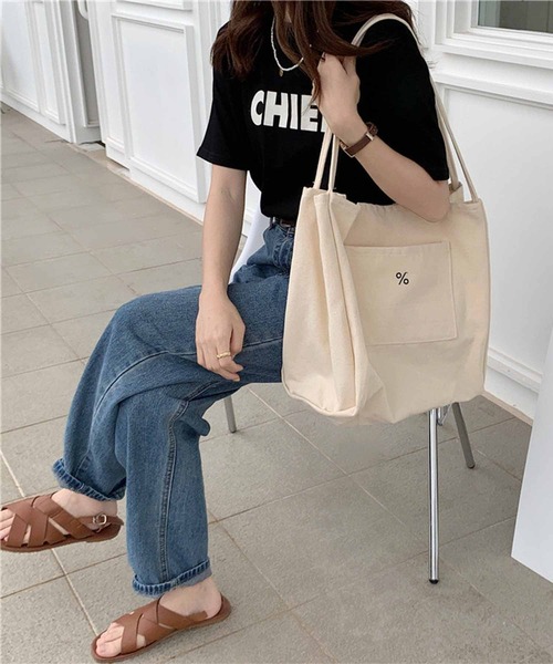 NANEA(ナネア)の「キャンバストートバッグ(トートバッグ・レディース・ホワイト/ブラック・フリー)」の4枚目の写真