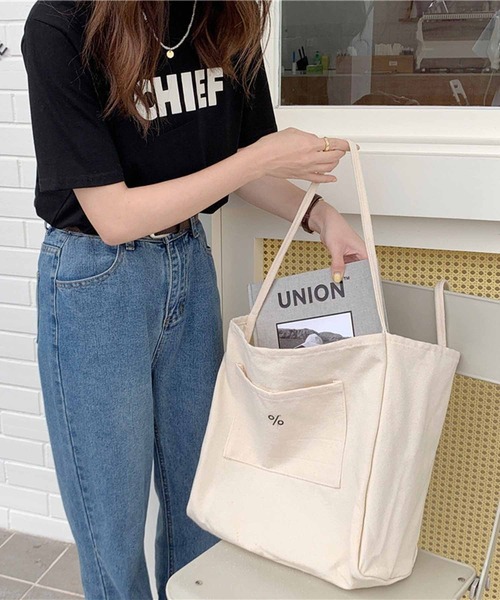 NANEA(ナネア)の「キャンバストートバッグ(トートバッグ・レディース・ホワイト/ブラック・フリー)」の3枚目の写真