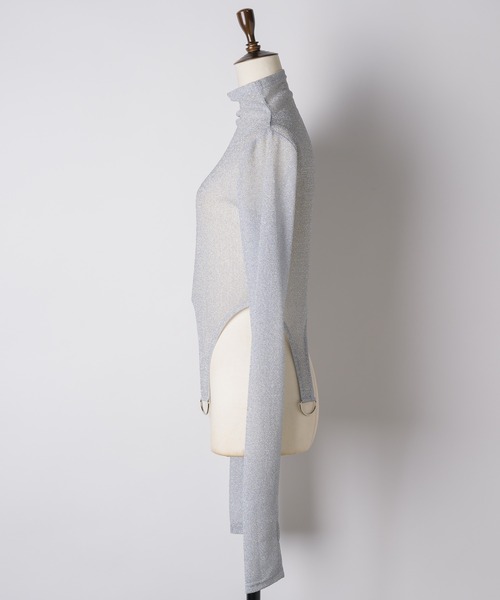 VIOLETTA(ヴィオレッタ)の「ラメカットソークロップドトップス(Tシャツ/カットソー・レディース・ホワイト/シルバー/レッド・FREE)」の5枚目の写真