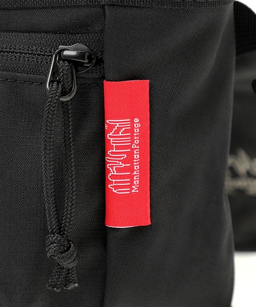 Manhattan Portage（マンハッタンポーテージ）の「Adrenaline Action Bag（ショルダーバッグ・メンズ・ブラック/ブルー・X-SMALL）」の12枚目の写真