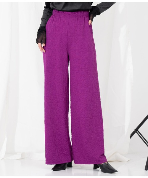 Settimissimo(セッティミッシモ)の「ITALYフクレジャガード リラックス フレアパンツ(その他パンツ・レディース・ブラック/ピンク/アイボリー・FREE)」の1枚目の写真
