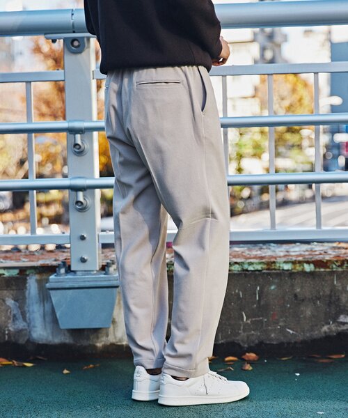 EDIFICE（エディフィス）の「RT BRUSHED TR イージー パンツ（その他パンツ・メンズ・ベージュ/ブラック/ブルー系その他・SMALL/LARGE/MEDIUM）」の5枚目の写真