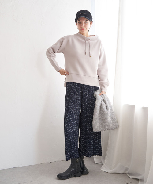 ikka（イッカ）の「ダンボールスウェットプルオーバー（スウェット・レディース・ミント/ネイビー/ベージュ/スカイブルー/ピンクベージュ/オフホワイト・M/L/S）」の13枚目の写真