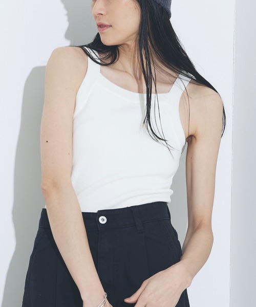 NOMINE（ノミネ）の「カップインアメスリニットタンクトップ（タンクトップ・レディース・ホワイト/ボルドー/ブラック系その他/ダークグリーン/ブラック・フリー）」の2枚目の写真