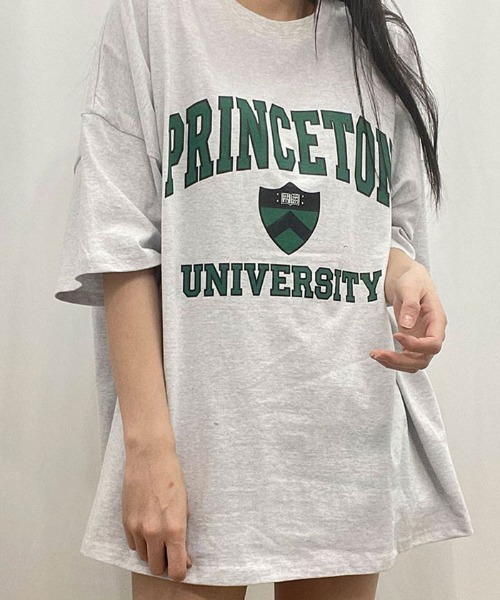 VIVID LADY(ビビッドレディー)の「ロゴのオーバーフィットサイズ半袖シャツ(Tシャツ/カットソー・レディース・ネイビー/グレー/グリーン/ホワイト系その他・FREE)」の6枚目の写真