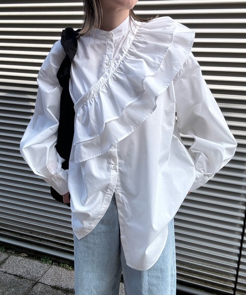 y/m by misato（イムバイミサト）の「ブロードフリル付きシャツ（シャツ/ブラウス・レディース・オフホワイト/ブルー/ブラック・FREE）」の11枚目の写真