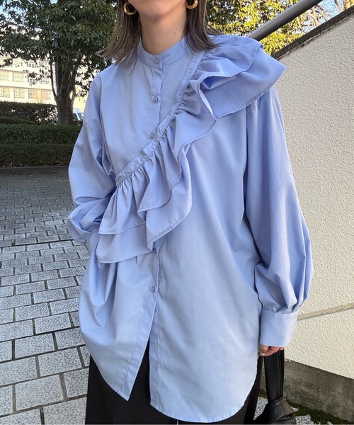 y/m by misato（イムバイミサト）の「ブロードフリル付きシャツ（シャツ/ブラウス・レディース・オフホワイト/ブルー/ブラック・FREE）」の16枚目の写真