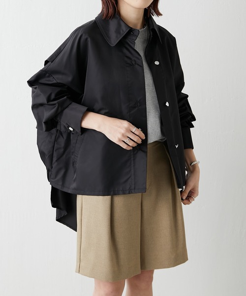 COLLAGE GALLARDAGALANTE(コラージュガリャルダガランテ)の「【OT】バックシャーリングヘムジャケット/WEB限定(ミリタリージャケット・レディース・ブラック/グリーン・FREE)」の4枚目の写真