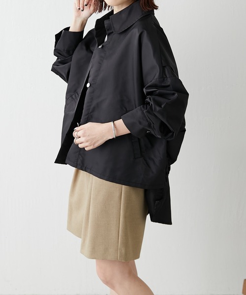 COLLAGE GALLARDAGALANTE(コラージュガリャルダガランテ)の「【OT】バックシャーリングヘムジャケット/WEB限定(ミリタリージャケット・レディース・ブラック/グリーン・FREE)」の6枚目の写真