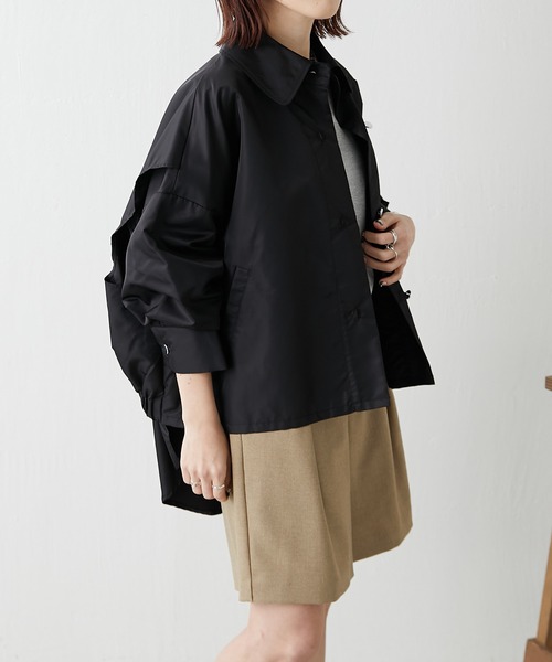 COLLAGE GALLARDAGALANTE(コラージュガリャルダガランテ)の「【OT】バックシャーリングヘムジャケット/WEB限定(ミリタリージャケット・レディース・ブラック/グリーン・FREE)」の8枚目の写真