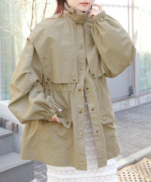 w closet（ダブルクローゼット）の「【2WAY】ケープハンティングジャケット（テーラードジャケット・レディース・カーキ/アイボリー/ライトベージュ・FREE）」の20枚目の写真