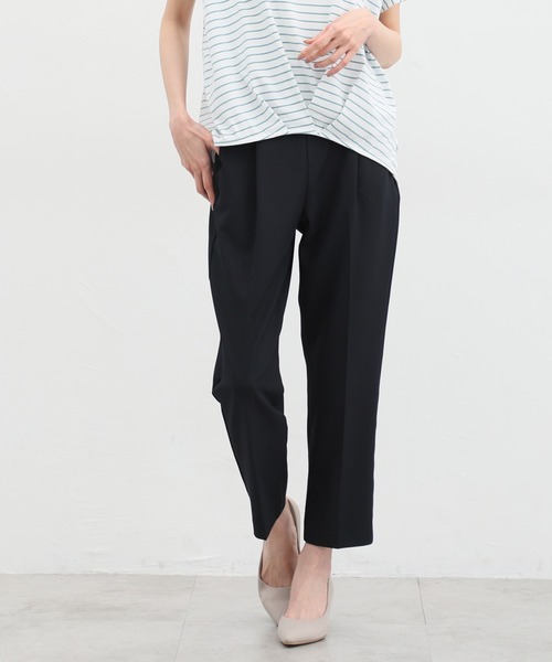 Honeys(ハニーズ)の「美ージーテーパードパンツ(スラックス・レディース・アイボリー/ブラック/ダークネイビー/グレイッシュベージュ/ミント/イエロー系その他/ブルー系その他・LL/3L/S/M/L/SS)」の13枚目の写真