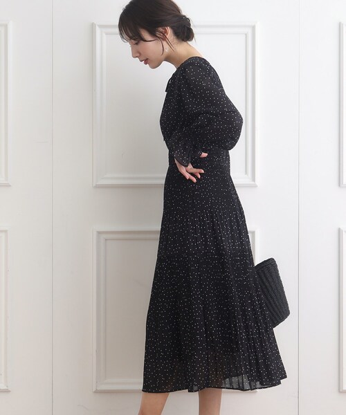 couture brooch（クチュールブローチ）の「◆【選べるドットorブーケ柄】プリーツシフォンワンピース（ワンピース・レディース・ベージュ系その他3/ブラック系・42/36/38）」の21枚目の写真