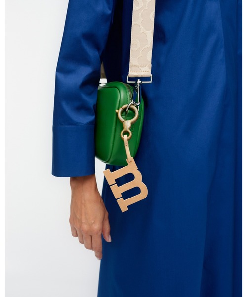 marimekko（マリメッコ）の「M-Logo Charm bag decoration（キーホルダー・レディース・ベージュ・FREE）」の2枚目の写真