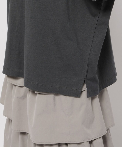 niko and...(ニコアンド)の「スーベニアワイドTシャツ(Tシャツ/カットソー・レディース・オフホワイト/ナチュラル/ピンク/チャコール/ブルー/スモーク/アイボリー・FREE)」の17枚目の写真