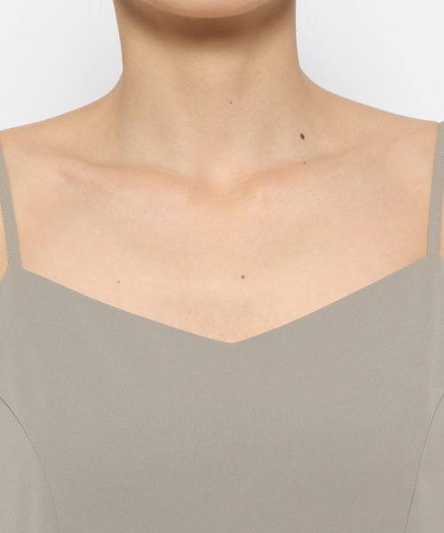 mysty woman（ミスティウーマン）の「チュールフリル×キャミワンピース　119545（ドレス・レディース・カーキ/ブラック・FREE）」の22枚目の写真