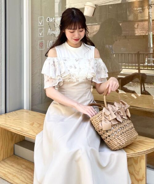 MAJESTIC LEGON（マジェスティックレゴン）の「ウエストきゅっと