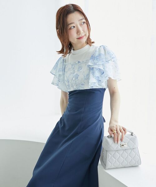 MAJESTIC LEGON(マジェスティックレゴン)の「ウエストきゅっとフリルフレアワンピ(ワンピース・レディース・ブラック系その他/ブルー系その他4/グレー系その他/ベージュ系その他2/グレー・SMALL/MEDIUM/X-SMALL)」の7枚目の写真