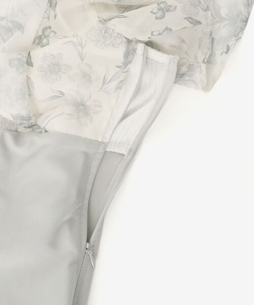 MAJESTIC LEGON(マジェスティックレゴン)の「ウエストきゅっとフリルフレアワンピ(ワンピース・レディース・ブラック系その他/ブルー系その他4/グレー系その他/ベージュ系その他2/グレー・SMALL/MEDIUM/X-SMALL)」の22枚目の写真