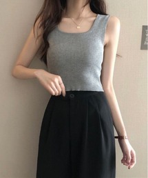 ニットトップス